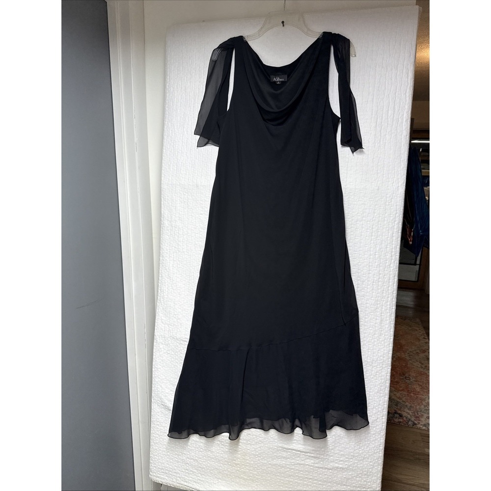 AGB Women's Dress Size 16 Tapered Fit W/ Slanted Hem Sleeveless Black
